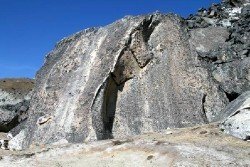 ������� ������ �� (Kongma La Pass) 