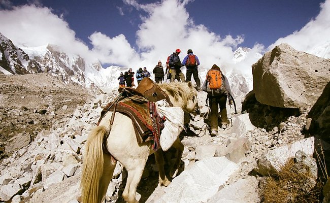 Треккинг к базовому лагерю Эвереста в Непале
