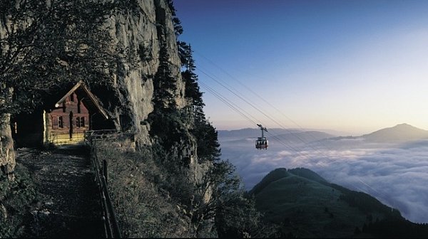 Berggasthaus Aescher в швейцарских Альпах