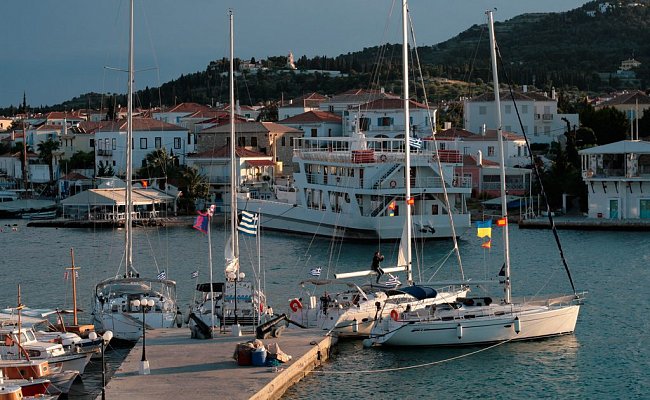 Путешествие на яхте по Греции