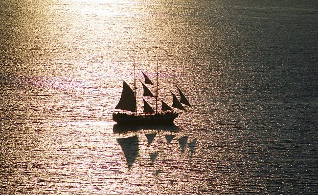 Яхт тур по островам Эгейского моря. Греция.